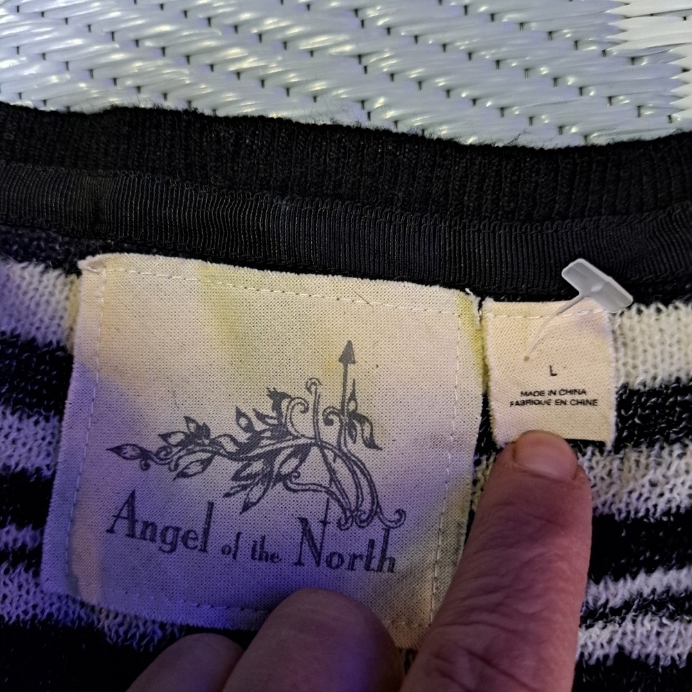 Anthropologie Angel‎ of the North Wool Alpaca Sharkbite Sweater - Picture 4 of 8